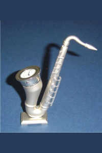 Decoração - Miniatura Instrumento Musical com Relógio